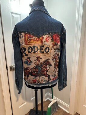 Rodeo Country Western Denim Gold Studded Blue Jean Jacket (S)